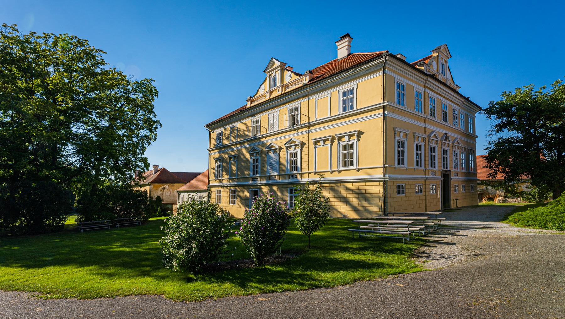 Zámek Prčice foto 8
